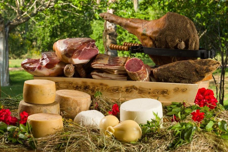 Agriturismo Guparza Posada  Eksteriør bilde